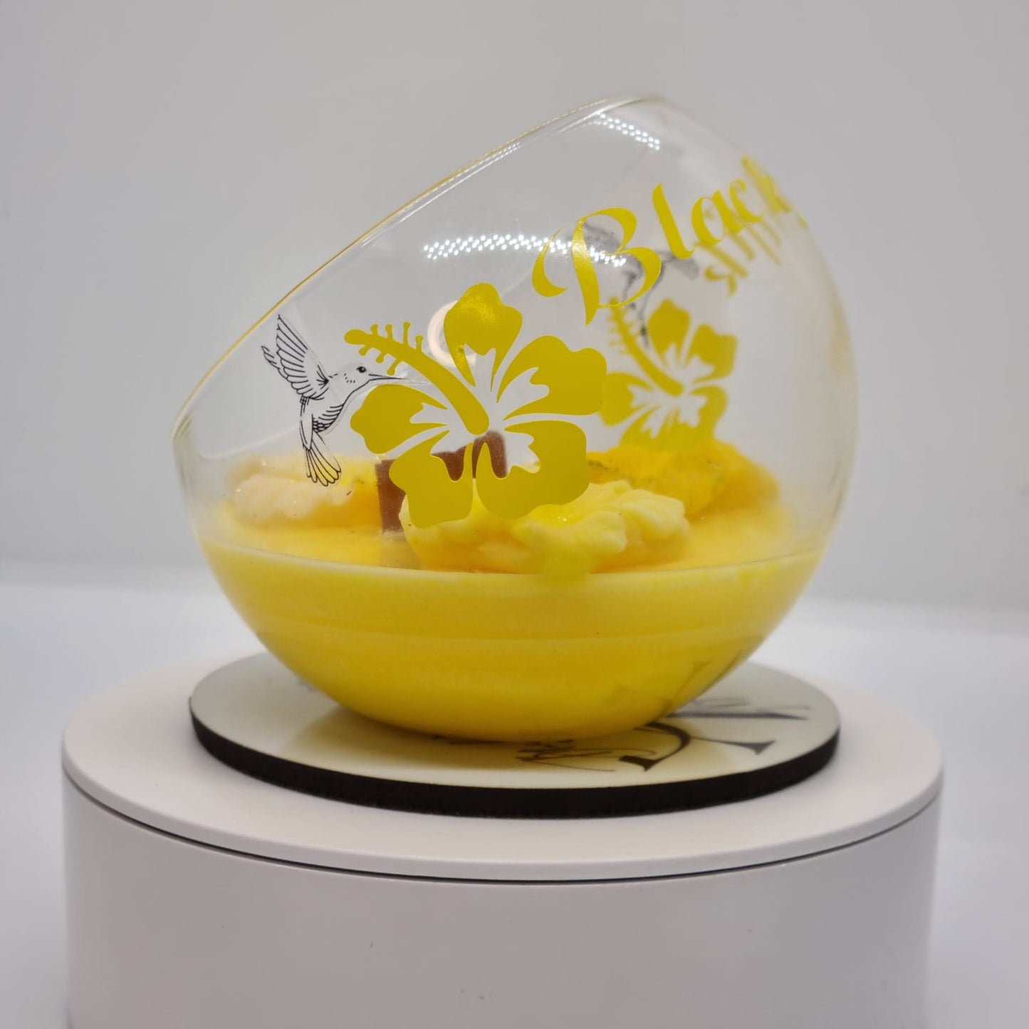 BOUGIE PARFUMÉE NÉVIA